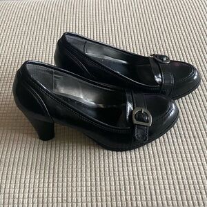 Bass Black 3” Heels with Buckle